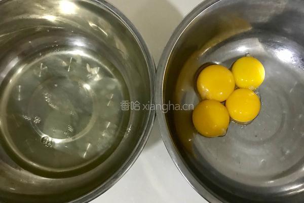 八寸心形戚风蛋糕的做法图解2