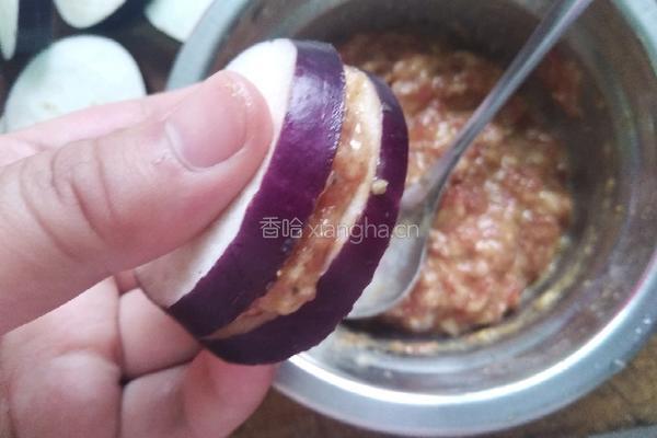 蒜泥茄盒的做法图解3
