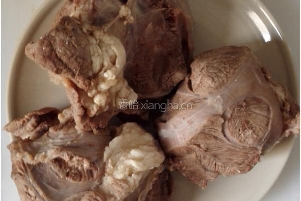 家传秘制卤牛肉的做法图解3