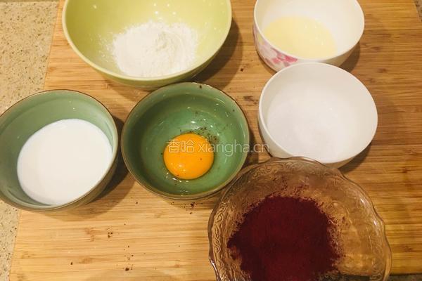 三色戚风蛋糕的做法图解8