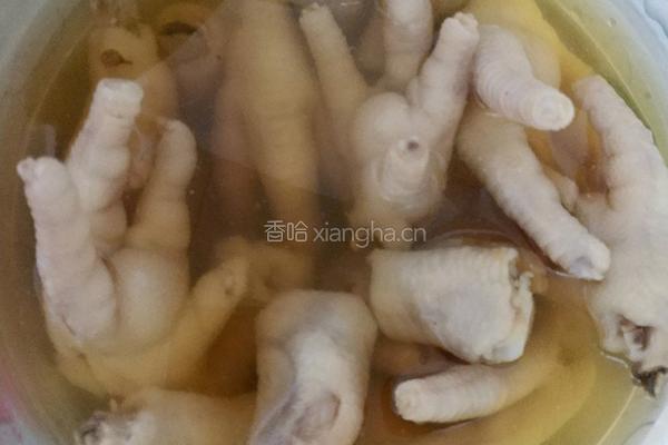 泡脚鸡爪的做法图解7