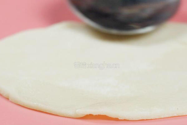 饺子皮版鸡蛋灌饼的做法图解1