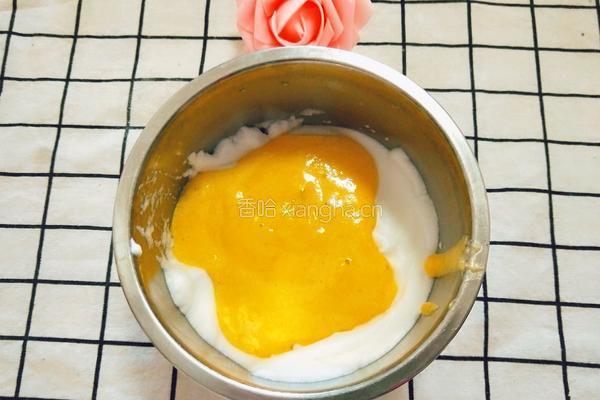 宝宝南瓜纸杯蛋糕的做法图解7