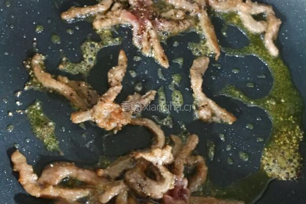 黑胡椒牛柳炒意面的做法图解2
