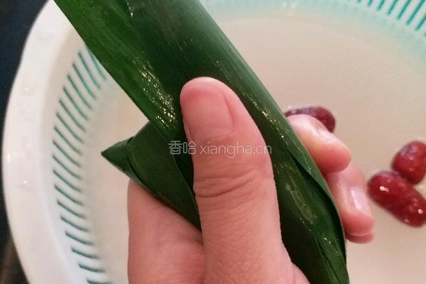 粽子包法的做法图解6