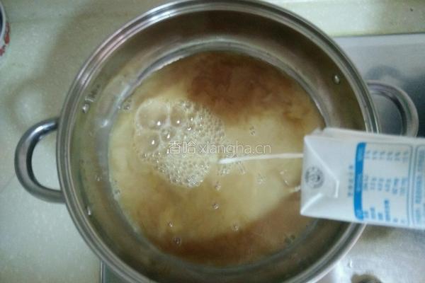 炼乳奶茶的做法图解4