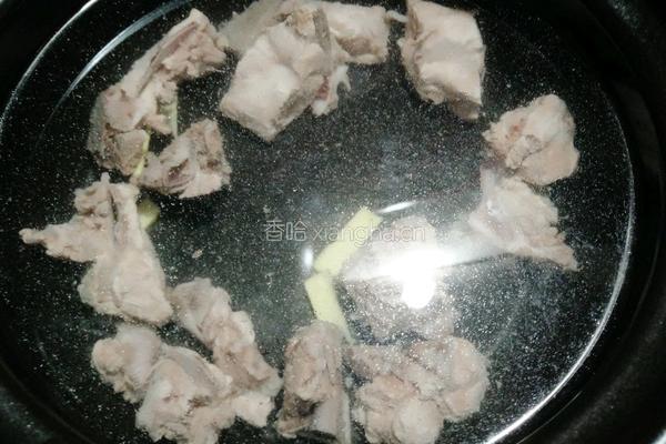 龙骨苦瓜黄豆汤的做法图解4