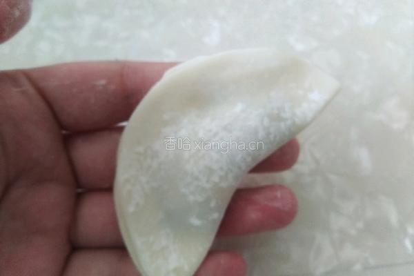 韭菜水饺的做法图解6