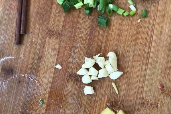 油菜炒鸡蛋的做法图解3
