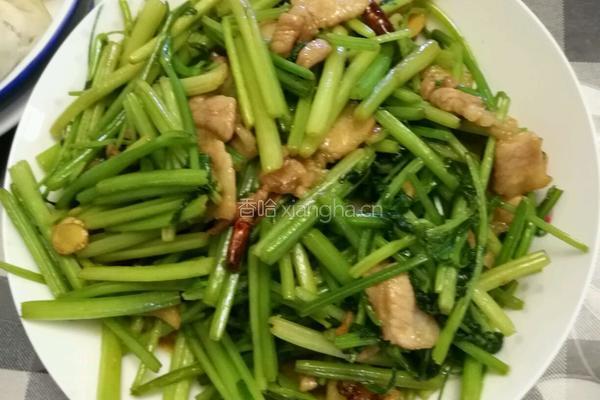 家常芹菜炒肉的做法图解5
