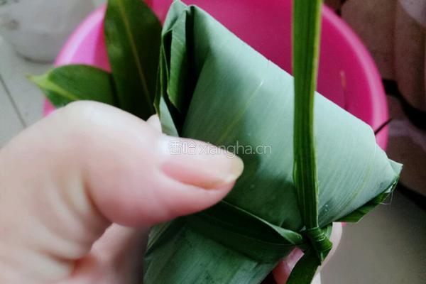 五花肉花生粽的做法图解15