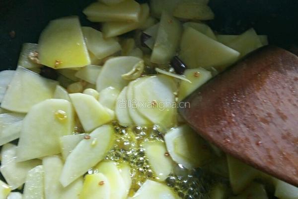 香醋土豆片的做法图解3