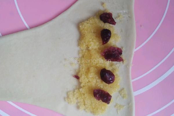 椰蓉牛角包的做法图解10