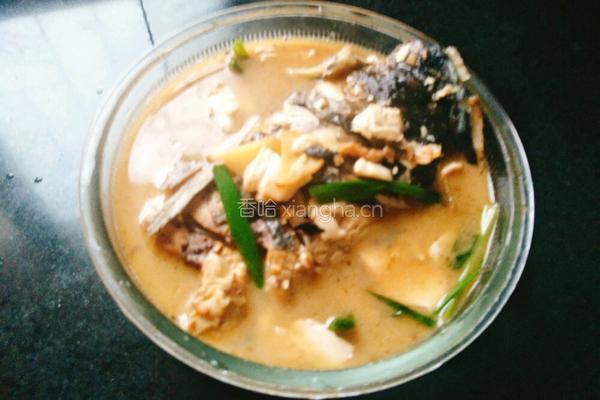 鱼头豆腐汤的做法图解3