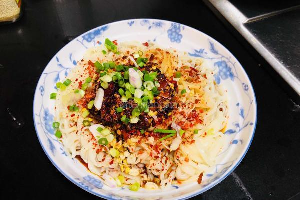 麻辣拌面的做法图解8