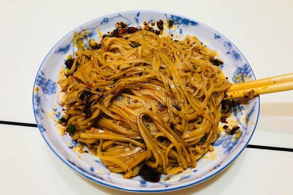 麻辣拌面的做法图解9