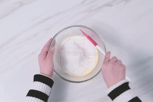 百香果戚风蛋糕的做法图解4