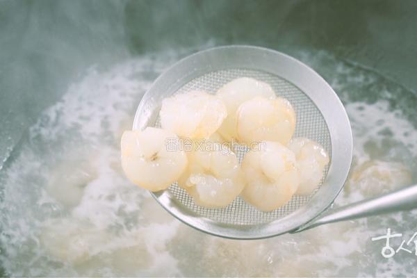 立春·春卷||东风解冻，蜇虫始振；鱼陟负冰，巧卷迎春的做法图解3