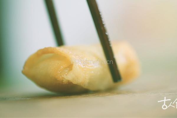 立春·春卷||东风解冻，蜇虫始振；鱼陟负冰，巧卷迎春的做法图解5