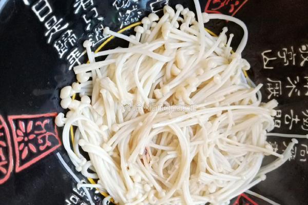 酸汤肥牛的做法图解1