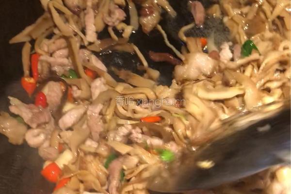 油焖烟笋 烟笋丝笋干炒肉的做法图解8