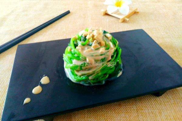 麻酱拌菠菜的做法图解13