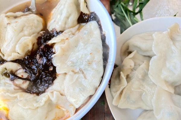 酸汤韭菜馅水饺的做法图解4