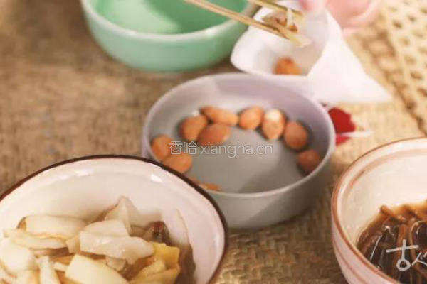【花香四物汤】据说，你离告别痛经还差一碗神奇的汤！的做法图解2