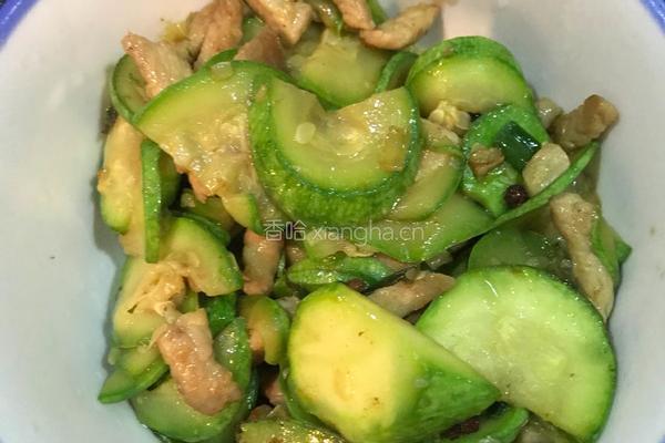 西葫芦炒肉的做法图解8