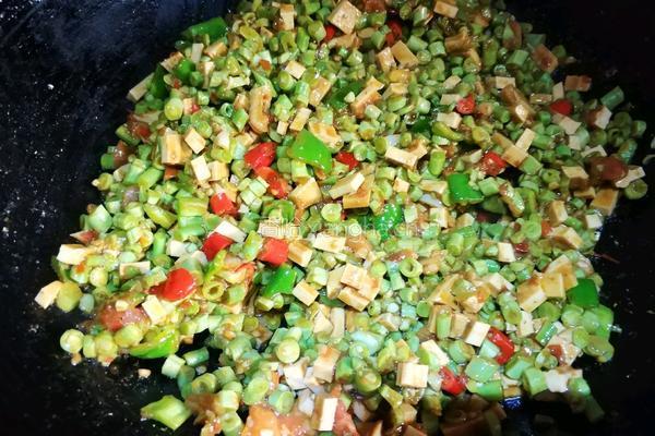 炒麻食的做法图解10
