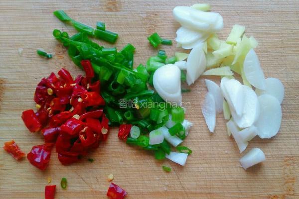 辣子土豆鸡块的做法图解4