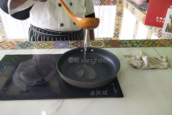 银鱼炒韭菜的做法图解5