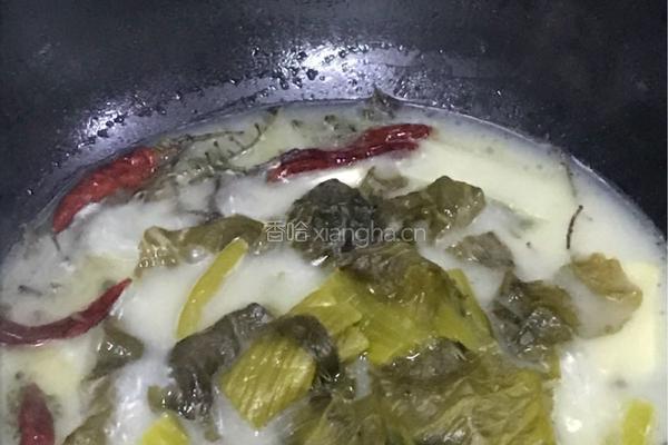 私房酸菜鱼的做法图解3