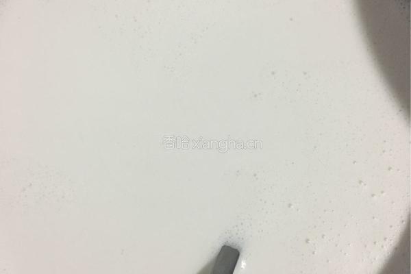 红糖椰汁千层糕的做法图解3