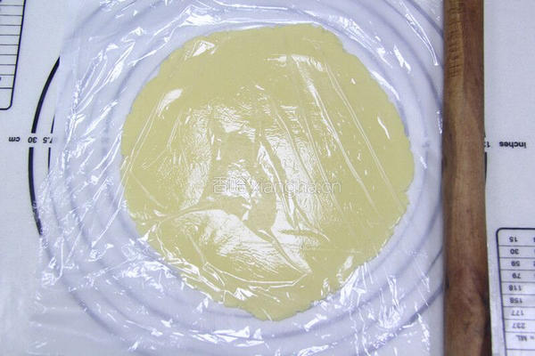 晶莹剔透的玻璃饼干的做法图解4