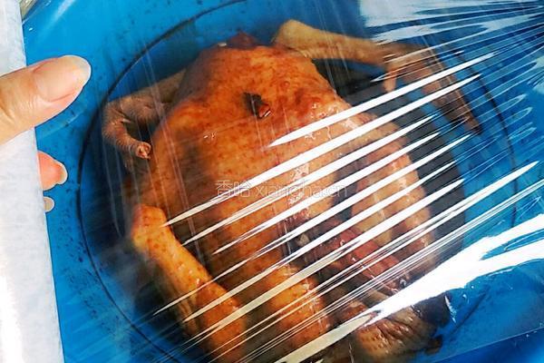 电饭煲焗鸡的做法图解3