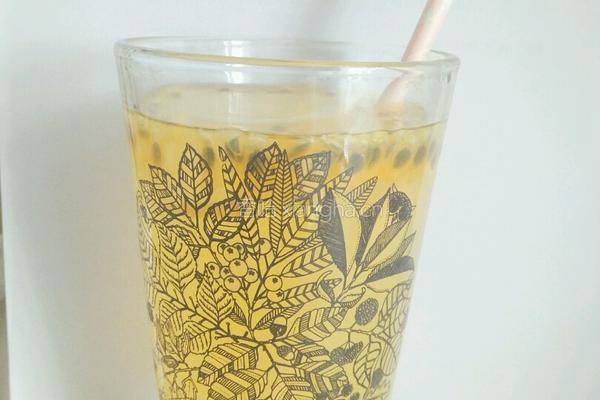 百香果柠檬茶的做法图解5