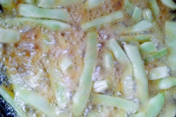 里脊肉炖芸豆的做法图解1
