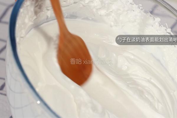 打发淡奶油小技巧的做法图解6
