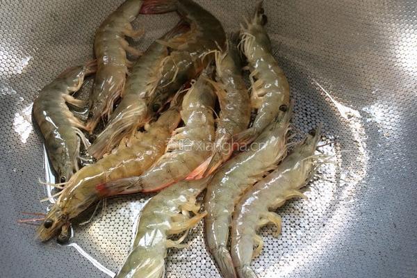 油炸虾的做法图解3