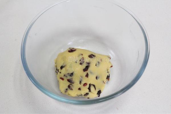 担心孩子没零嘴吃?不存在的,蔓越莓奶酥的做法图解9