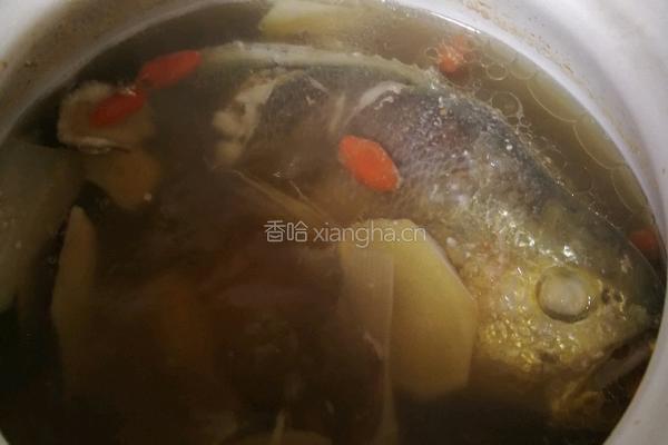 健脾胃鱼汤的做法图解5