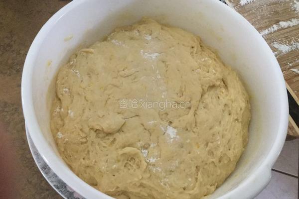 甜面包和肉桂卷的做法图解8
