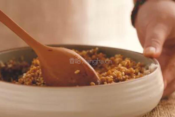 普洱肉粽||让南方人欲罢不能的大肉粽！的做法图解1