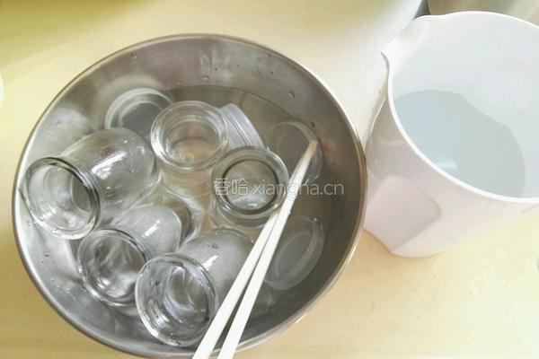 自制芒果酸奶的做法图解2