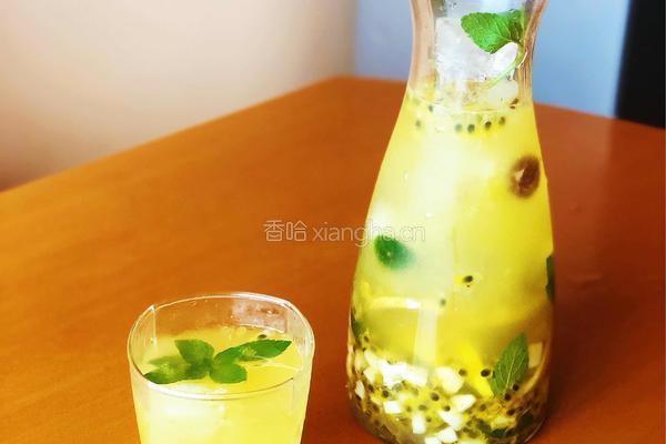 百香果柠檬饮—吹散心中的闷热的做法图解7