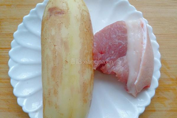莲藕炒肉的做法图解1