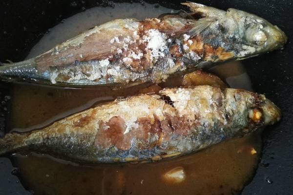 糖醋巴浪鱼的做法图解9
