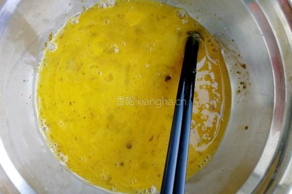 鸡蛋炒馒头块的做法图解2