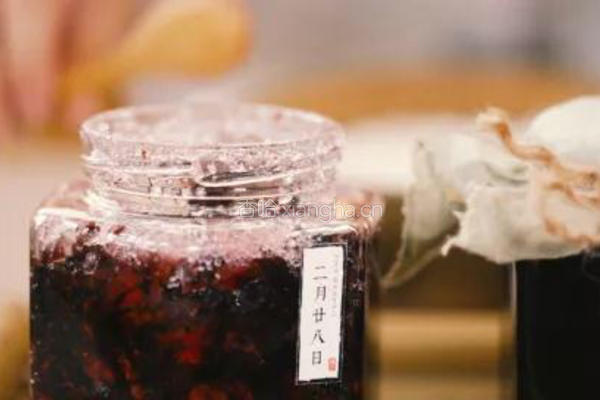 玫瑰蜜粽||五月五日午，莹白稻米绕花香，一口甜粽思故乡的做法图解2